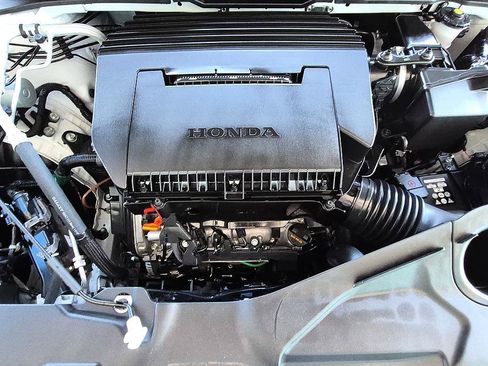 Used 2025 Honda Pilot Touring image 38