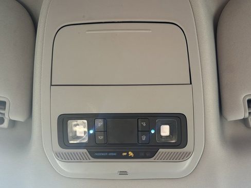 Used 2023 Ford F150 XLT image 37