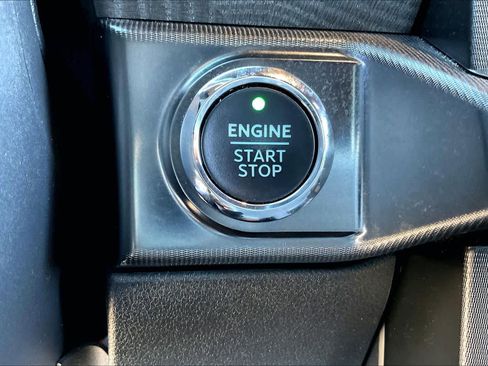 Certified 2023 Ford F150 Platinum w/ Equipment Group 701A High image 31