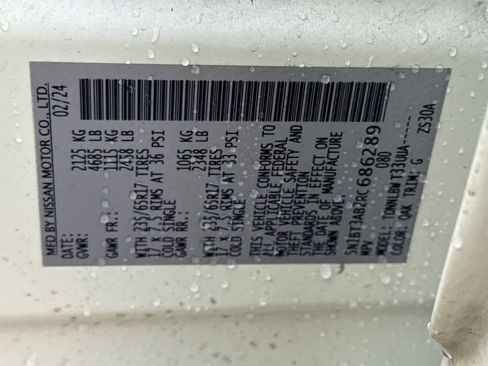 Used 2024 Nissan Rogue S image 22