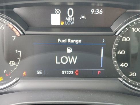 Used 2023 Cadillac XT5 Premium Luxury w/ LPO, Floor Liner Package image 11