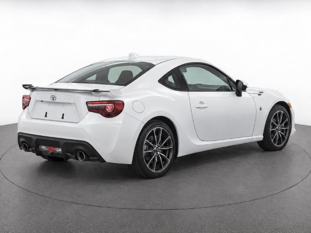 Used 2020 Toyota 86 RWD image 4