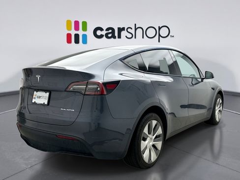 Used 2023 Tesla Model Y Long Range image 5
