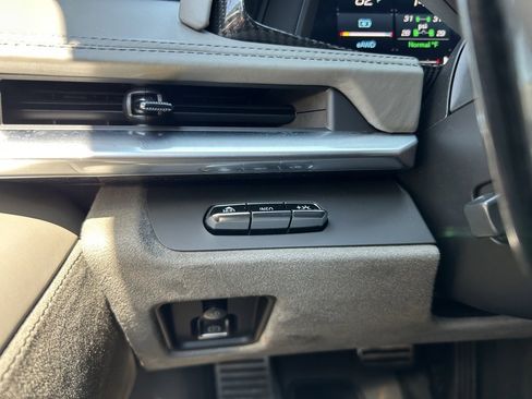 Used 2024 Chevrolet Corvette E-Ray image 44