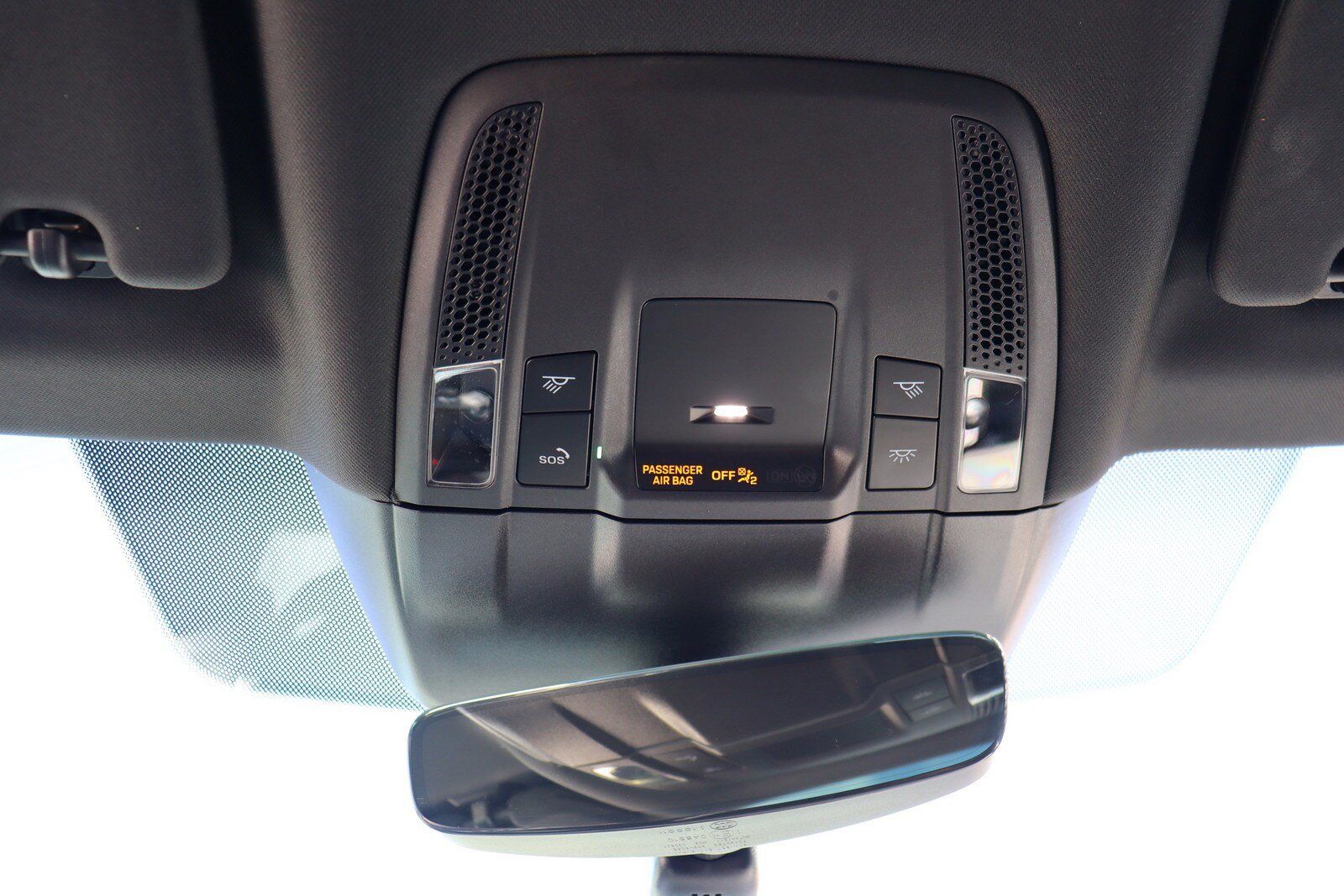 Used 2022 Porsche Taycan 4S AWD/4WD image 37