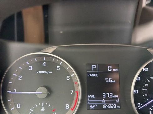Used 2017 Hyundai Elantra SE FWD image 12