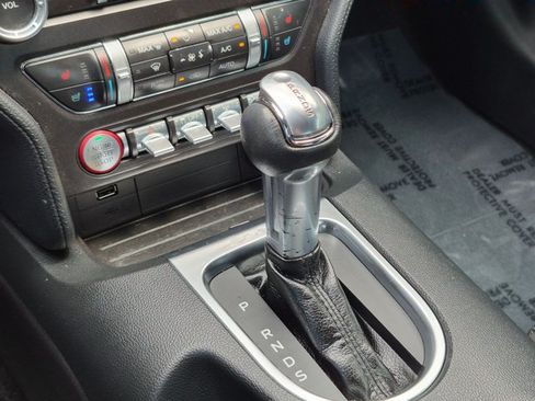 Used 2019 Ford Mustang Premium RWD image 11