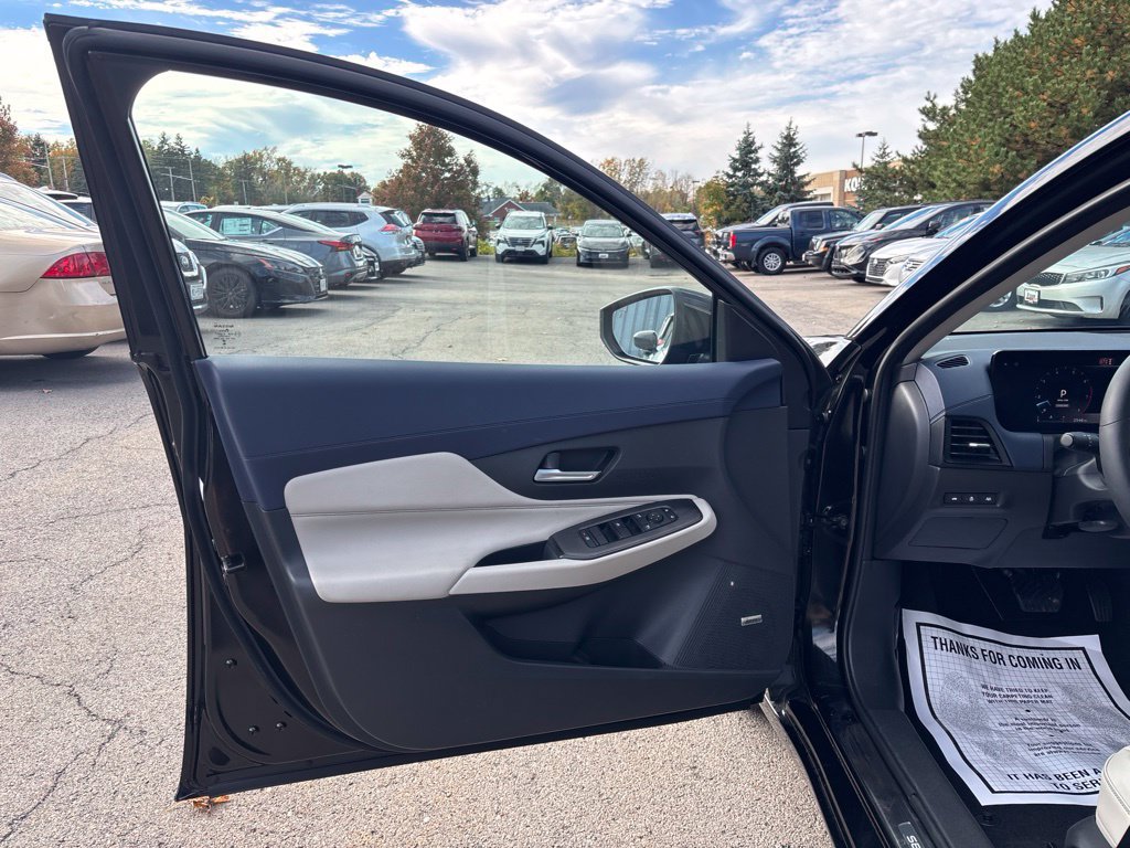 Certified 2026 Nissan Sentra SL w/ Floor Mat Package FWD image 16