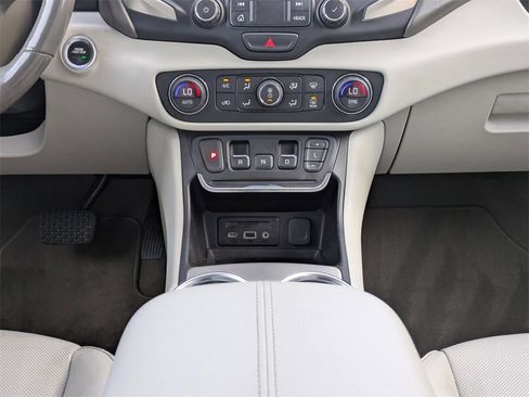 Used 2020 GMC Terrain Denali w/ Denali Premium Package image 24