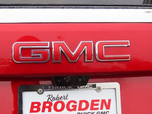 New 2026 GMC Yukon XL Elevation w/ Elevation Premium Package AWD/4WD image 20