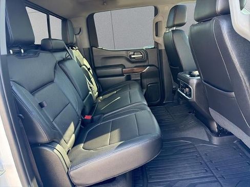 Used 2019 GMC Sierra 1500 SLT w/ SLT Premium Package AWD/4WD image 28