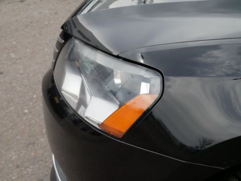 Used 2015 Volkswagen Passat 1.8T SE image 16