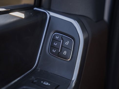 New 2026 Ford F350 King Ranch w/ Chrome Package image 48