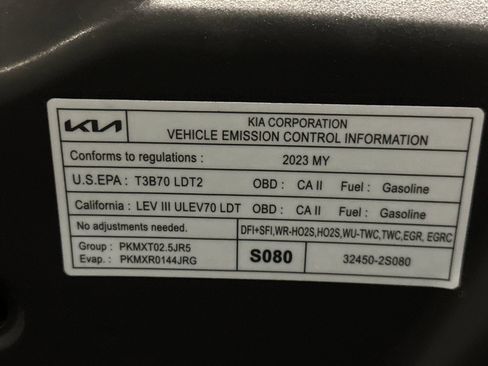 Certified 2023 Kia Sorento S AWD/4WD image 39
