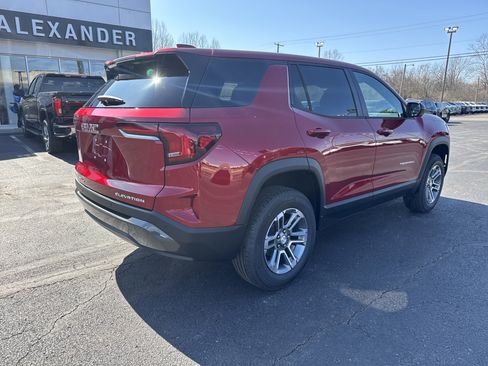 New 2026 GMC Terrain Elevation w/ Technology Package II AWD/4WD image 3