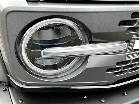 Used 2022 Ford Bronco Badlands image 31