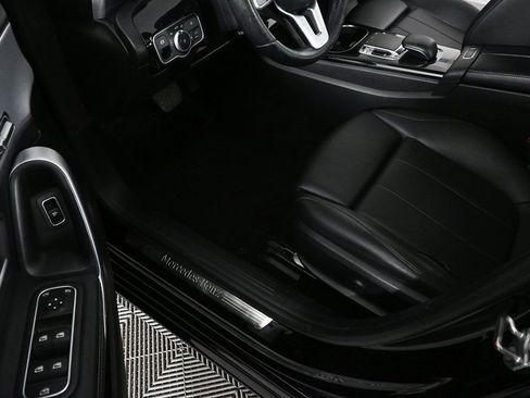 Used 2019 Mercedes-Benz A 220 A 220 image 7