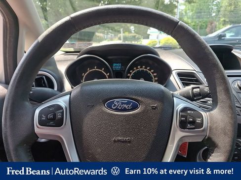 Used 2014 Ford Fiesta SE FWD image 26