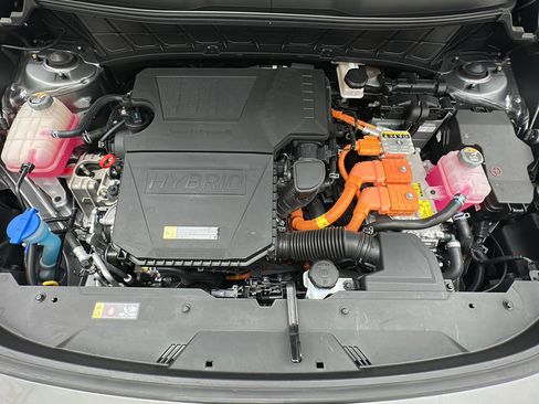 Used 2025 Kia Niro LX FWD image 20
