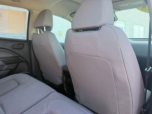 Used 2018 Chevrolet Colorado W/T w/ WT Convenience Package AWD/4WD image 36