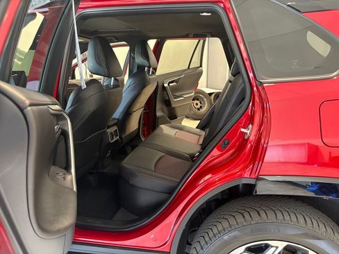 Used 2023 Toyota RAV4 XSE w/ Weather Package AWD/4WD image 22