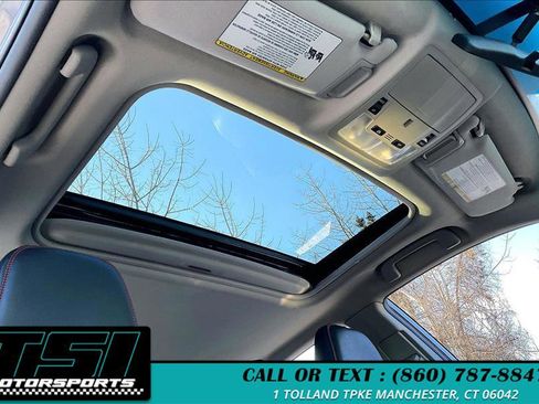 Used 2016 Toyota Camry XSE w/ Moonroof Package image 22