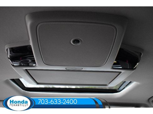 New 2026 Honda Odyssey Touring image 32