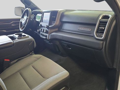 Used 2022 RAM 1500 Big Horn AWD/4WD image 16