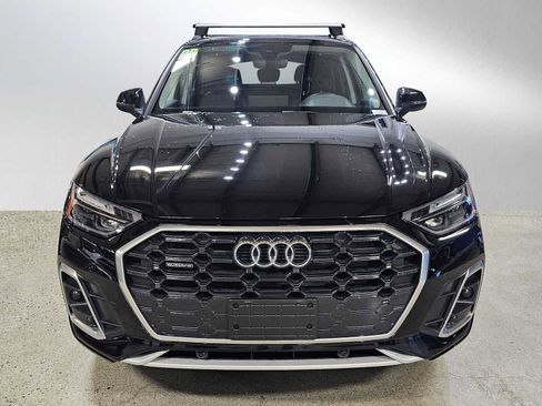Used 2023 Audi Q5 2.0T Premium w/ Convenience Package image 2