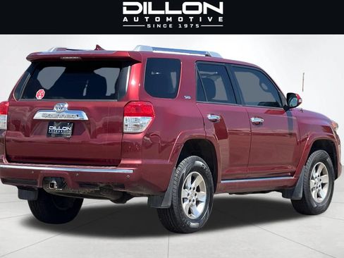 Used 2013 Toyota 4Runner SR5 AWD/4WD image 4