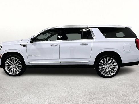 New 2026 GMC Yukon XL Denali w/ Denali Reserve Package AWD/4WD image 7