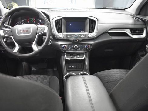 Used 2022 GMC Terrain SLE w/ Driver Convenience Package image 13