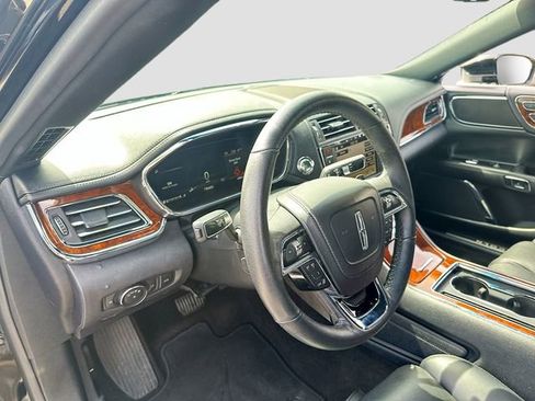 Used 2019 Lincoln Continental AWD w/ Equipment Group 500A image 10