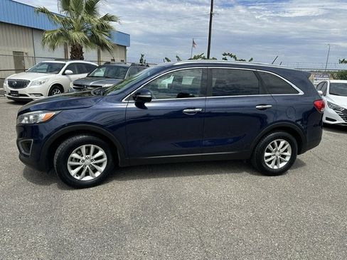 Used 2016 Kia Sorento LX FWD image 3