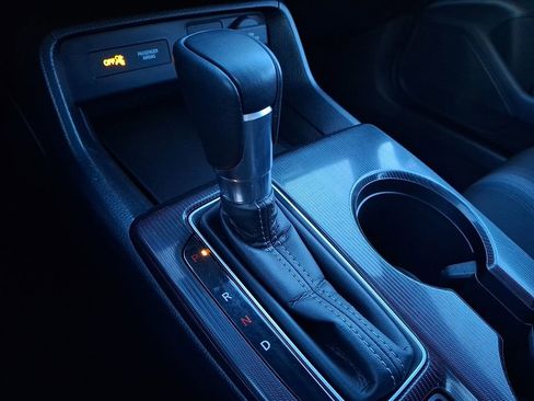 Used 2023 Honda Civic Sport image 10