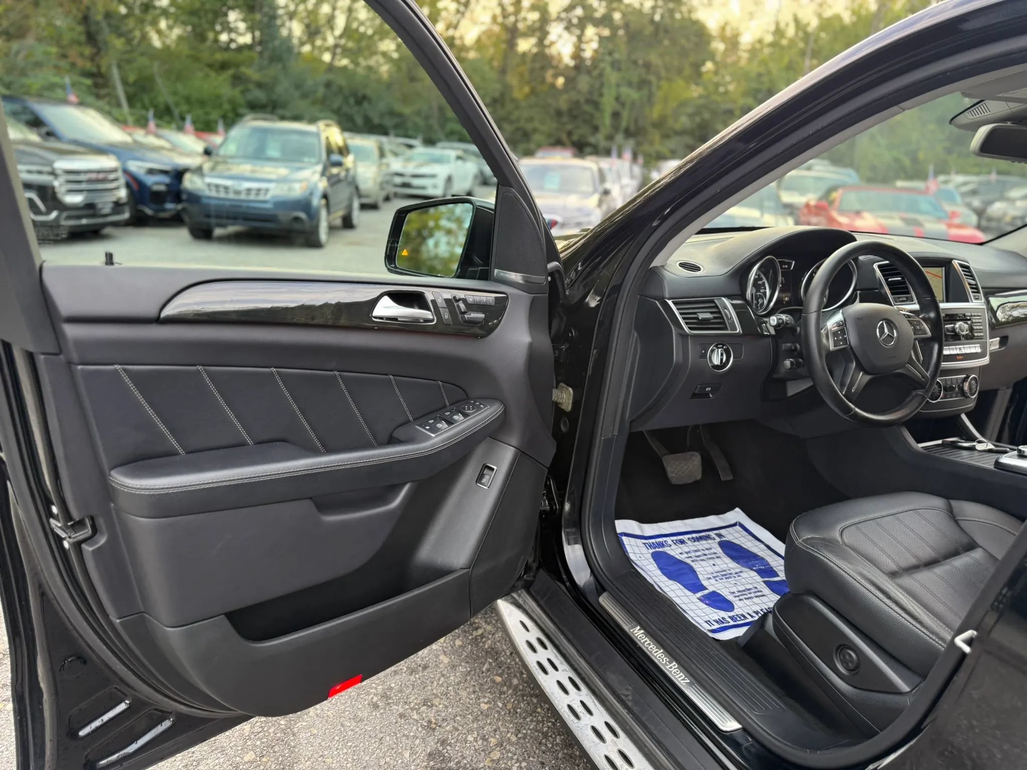 Used 2016 Mercedes-Benz GL 450 4MATIC image 12