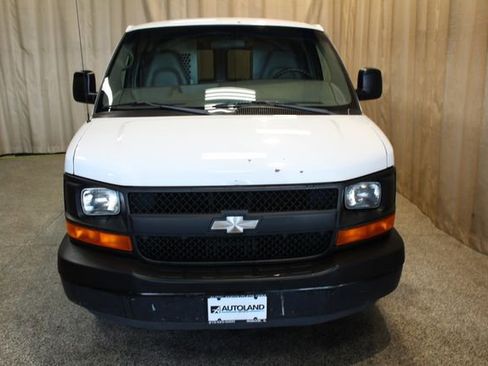 Used 2008 Chevrolet Express 3500 image 10