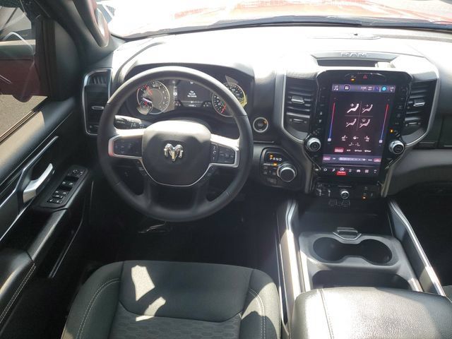 Used 2025 RAM 1500 Big Horn AWD/4WD image 11