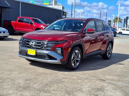 Used 2025 Hyundai Tucson SEL image 2