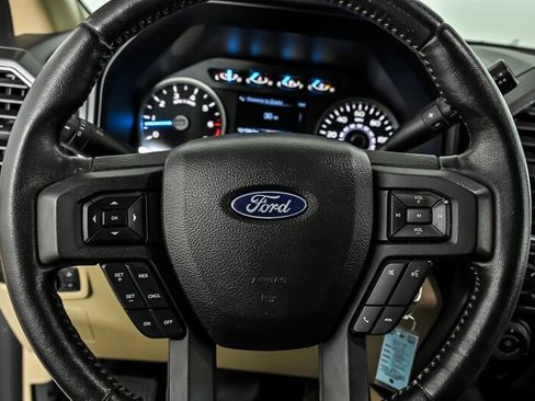 Used 2017 Ford F150 XLT w/ Equipment Group 302A Luxury AWD/4WD image 19