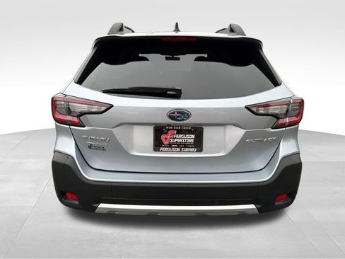 Certified 2025 Subaru Outback Limited AWD/4WD image 6