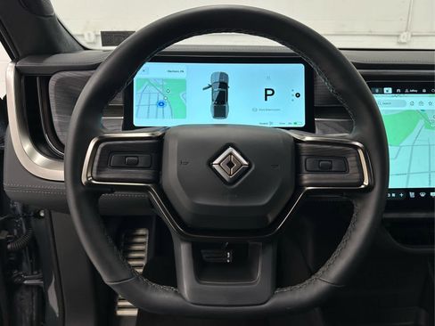 Used 2023 Rivian R1T Adventure image 23