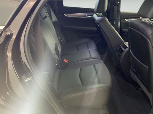 Used 2020 Cadillac XT5 Luxury AWD/4WD image 29