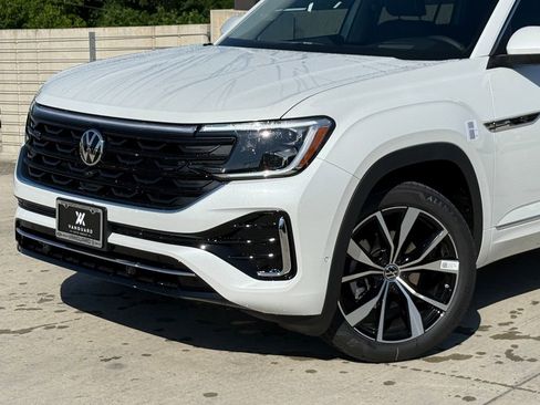 New 2026 Volkswagen Atlas SEL Premium R-Line AWD/4WD image 2