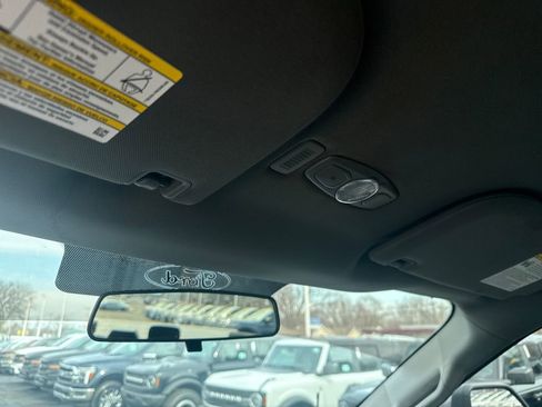 Used 2017 Ford F150 XL w/ Equipment Group 101A Mid image 41