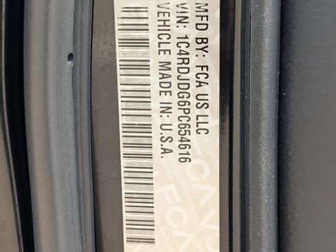 Used 2023 Dodge Durango GT image 30