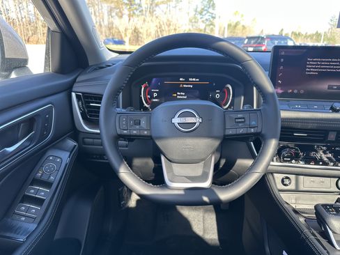 New 2026 Nissan Rogue Platinum w/ Platinum Premium Package AWD/4WD image 24