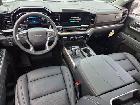New 2026 Chevrolet Silverado 1500 RST AWD/4WD image 7