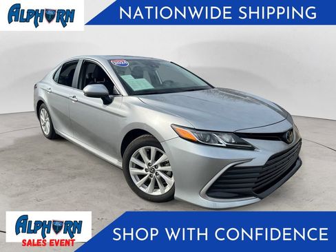Used 2024 Toyota Camry LE image 1