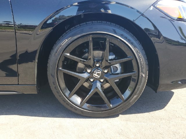 Certified 2025 Honda Civic Sport image 6